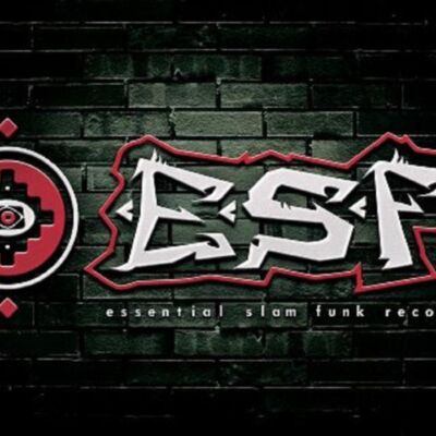 logo with bricks1500 pixel Thumbnail